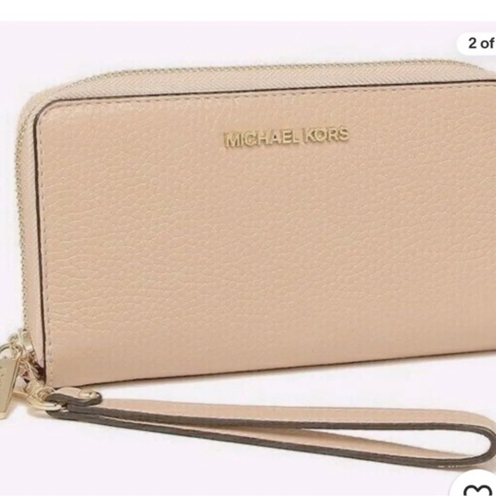 Michael Kors Cream Wallet pebbled leather - Picture 2 of 16